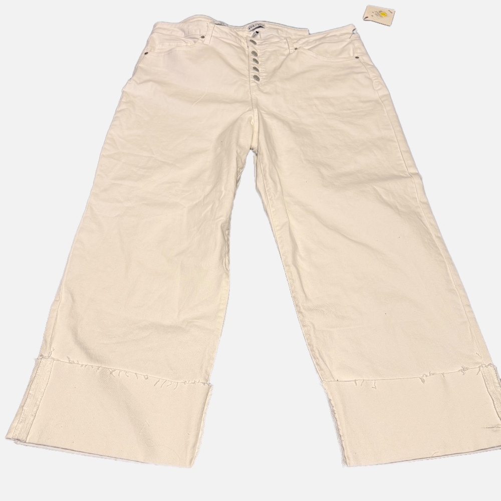 Ava & Viv white button fly jeans